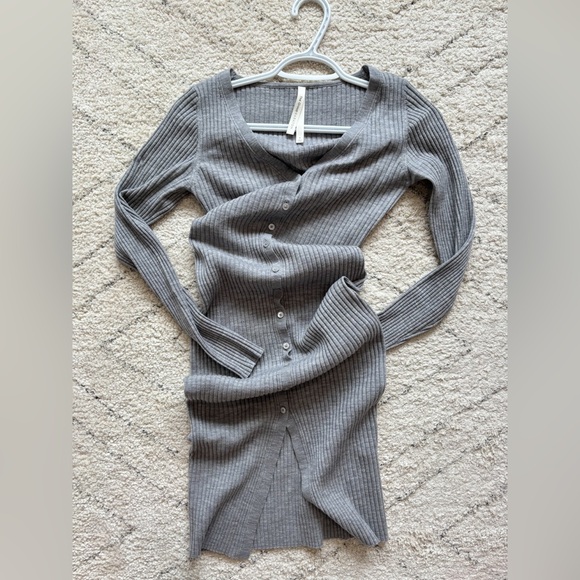 Babaton Gray Ribbed Knit Button-Down Dress - Picture 3 of 5